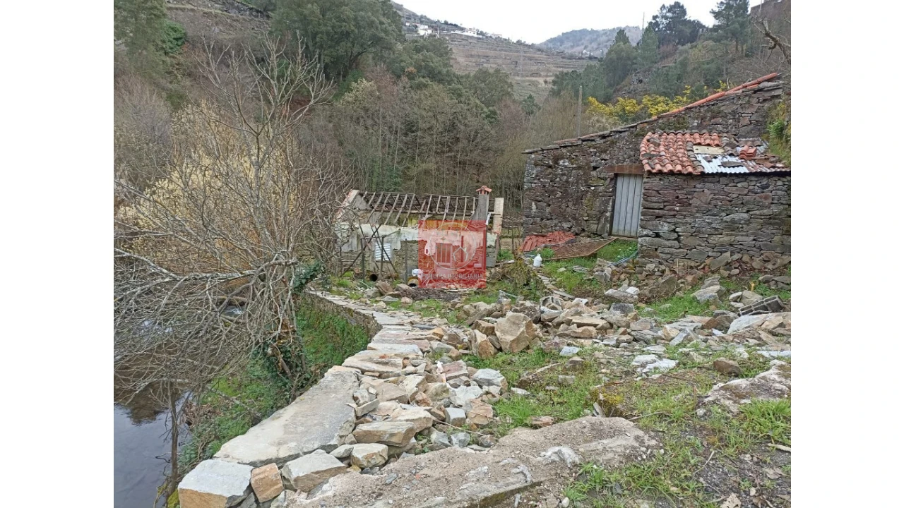 Terreno para Venda em Vila Marim Foto 28