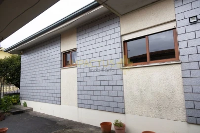 Moradia T3 para Venda em Coronado (São Romão e São Mamede)