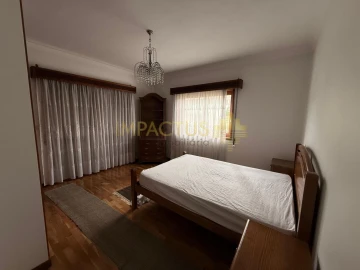 Moradia T3 para Venda em Coronado (São Romão e São Mamede)