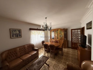 Moradia T3 para Venda em Coronado (São Romão e São Mamede)