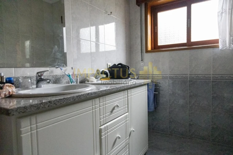 Moradia T3 para Venda em Coronado (São Romão e São Mamede) Foto 14