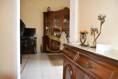 Apartamento T1 para Venda em Agualva e Mira-Sintra