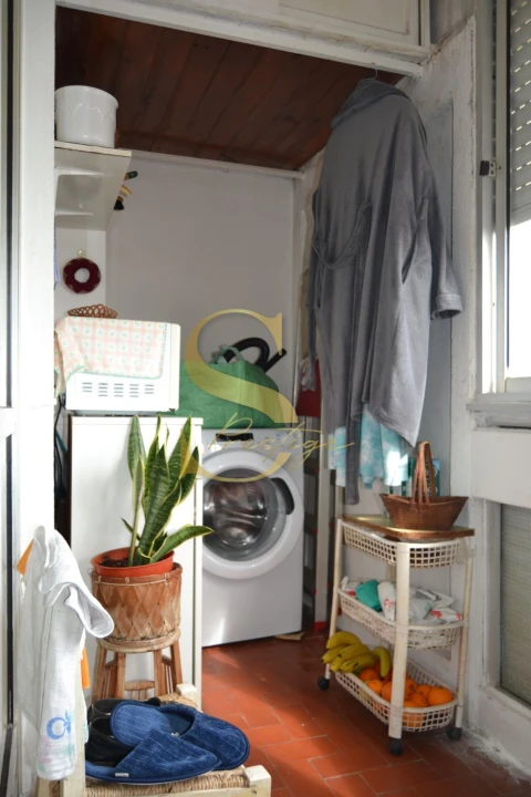 Apartamento T1 para Venda em Agualva e Mira-Sintra