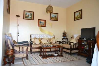 Apartamento T1 para Venda em Agualva e Mira-Sintra