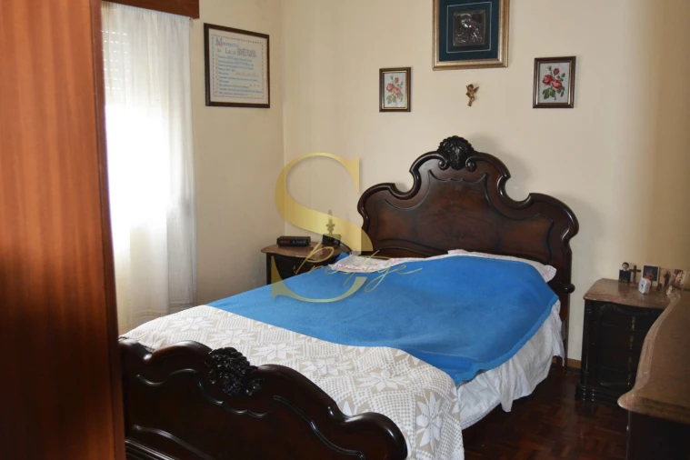 Apartamento T1 para Venda em Agualva e Mira-Sintra Foto 20