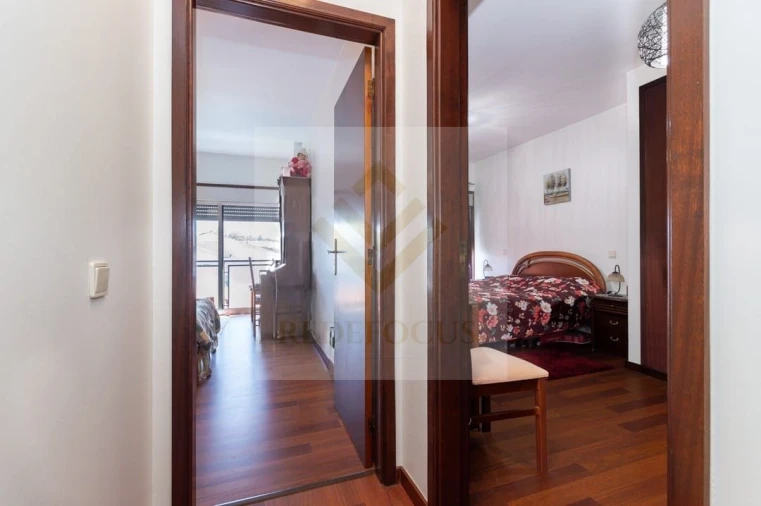 Apartamento T2 para Venda em Santa Maria de Lamas Foto 25