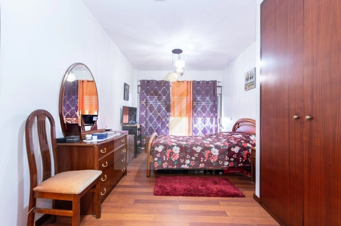 Apartamento T2 para Venda em Santa Maria de Lamas Foto 24
