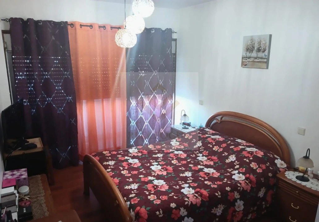 Apartamento T2 para Venda em Santa Maria de Lamas Foto 7
