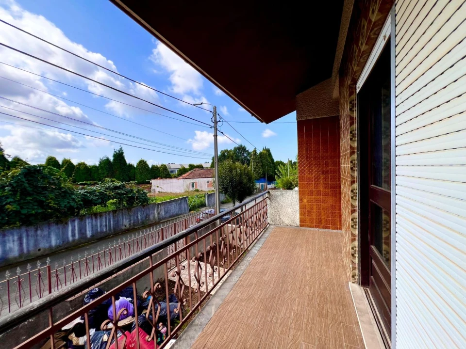 Moradia T3 para Venda em Santa Maria de Lamas Foto 26