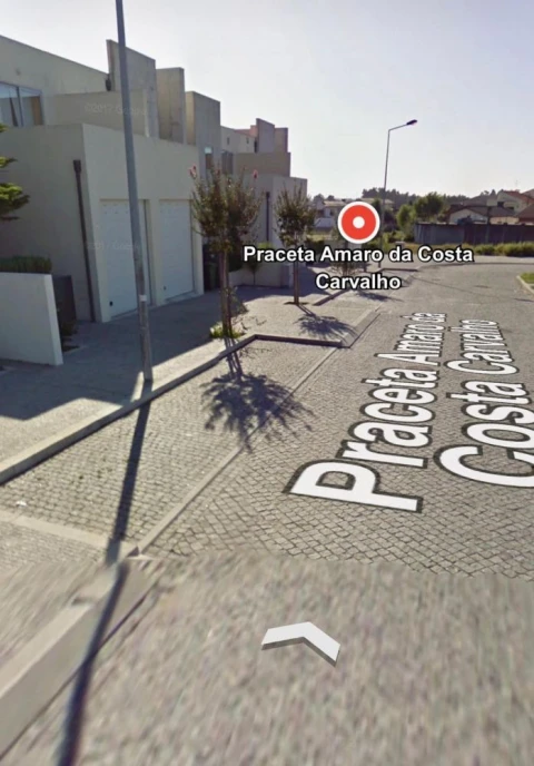 Terreno para Venda em Castêlo da Maia