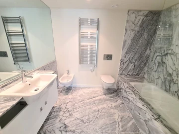 Apartamento T4 para Venda em São Mamede de Infesta e Senhora da Hora