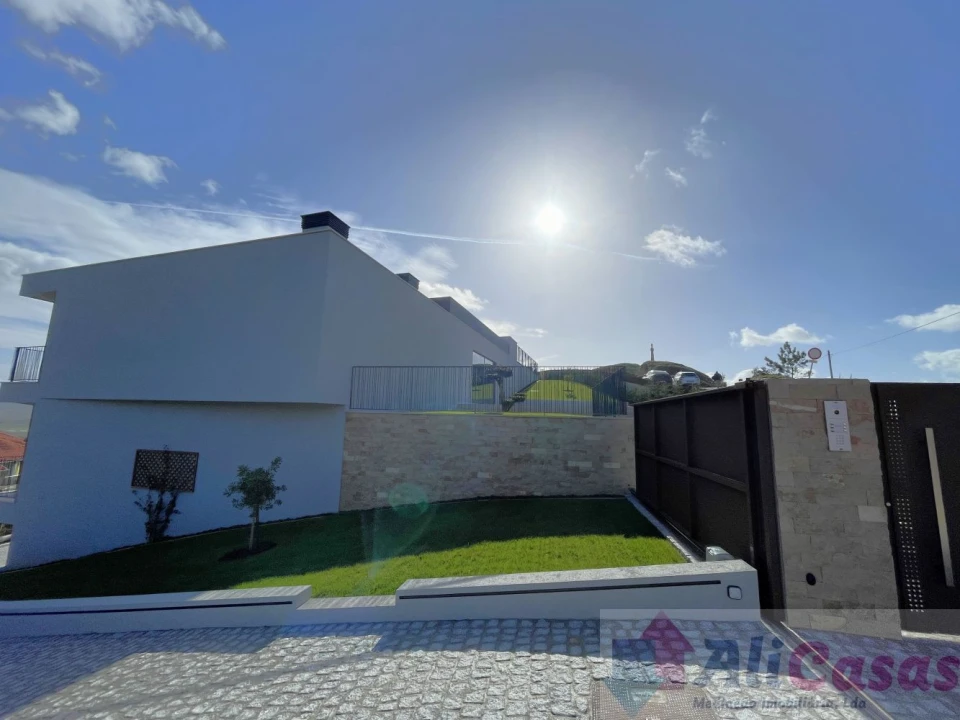 Apartamento T3 para Venda em São Martinho do Porto Foto 25