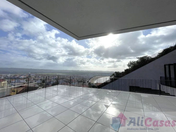 Apartamento T3 para Venda em São Martinho do Porto Foto 7