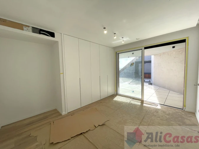 Apartamento T3 para Venda em São Martinho do Porto Foto 19