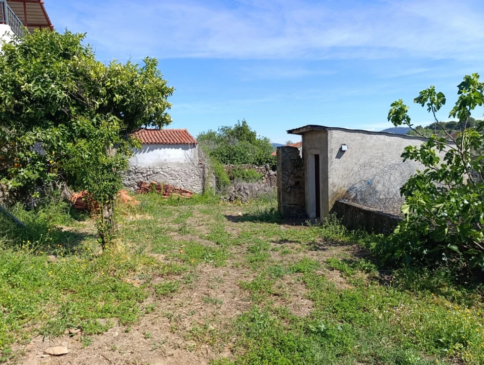 Moradia T4 para Venda em Três Povos Planta 7