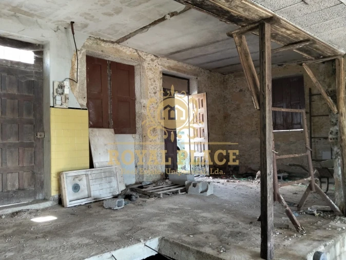 Moradia T2 para Venda em O. Azeméis, Riba-Ul, Ul, Macinhata Seixa, Madail Foto 5