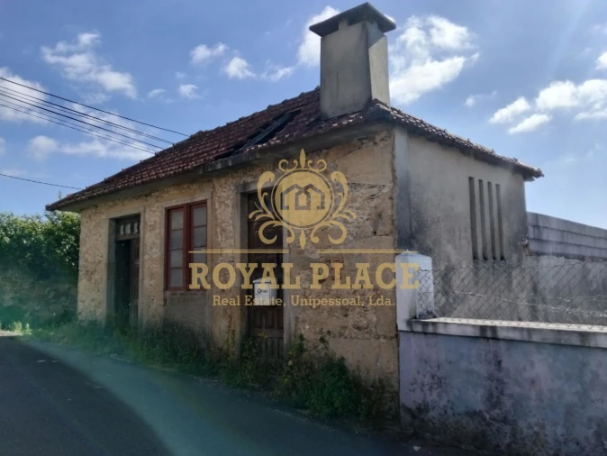 Moradia T2 para Venda em O. Azeméis, Riba-Ul, Ul, Macinhata Seixa, Madail Foto 4