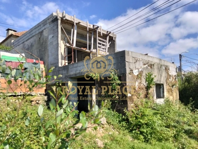 Moradia T2 para Venda em O. Azeméis, Riba-Ul, Ul, Macinhata Seixa, Madail Foto 21