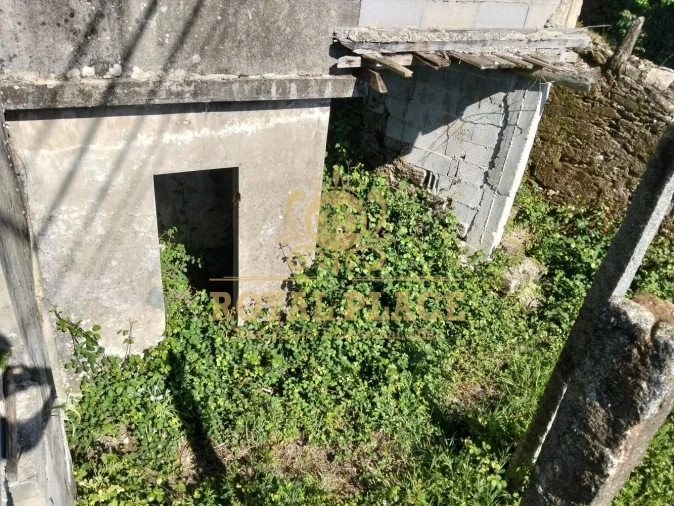 Moradia T2 para Venda em O. Azeméis, Riba-Ul, Ul, Macinhata Seixa, Madail Foto 16