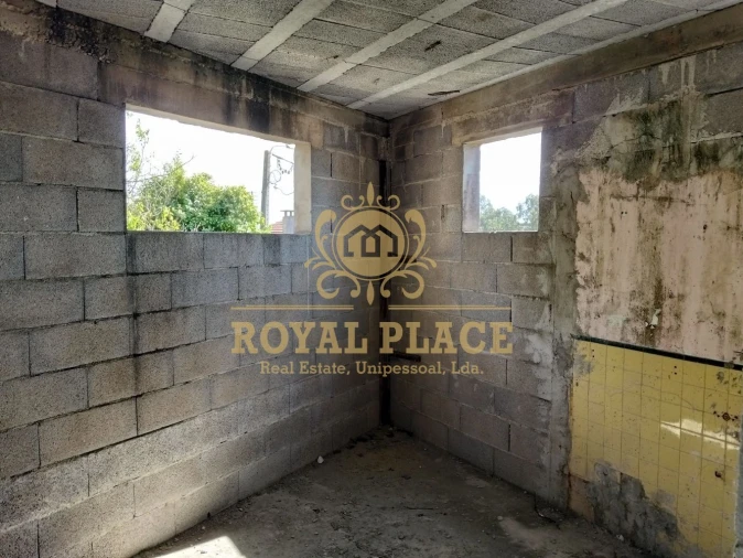 Moradia T2 para Venda em O. Azeméis, Riba-Ul, Ul, Macinhata Seixa, Madail Foto 8