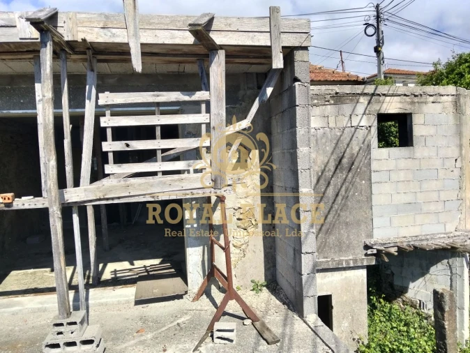 Moradia T2 para Venda em O. Azeméis, Riba-Ul, Ul, Macinhata Seixa, Madail Foto 12