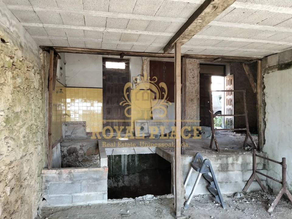 Moradia T2 para Venda em O. Azeméis, Riba-Ul, Ul, Macinhata Seixa, Madail Foto 6