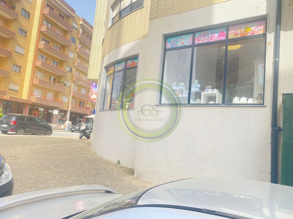 Loja para Trespasse em Aver-O-Mar, Amorim e Terroso Foto 3