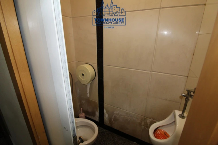 Loja para Venda em Pontinha e Famões Foto 12