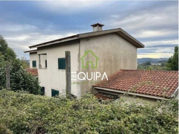 Moradia T3 para Venda em Torrados e Sousa