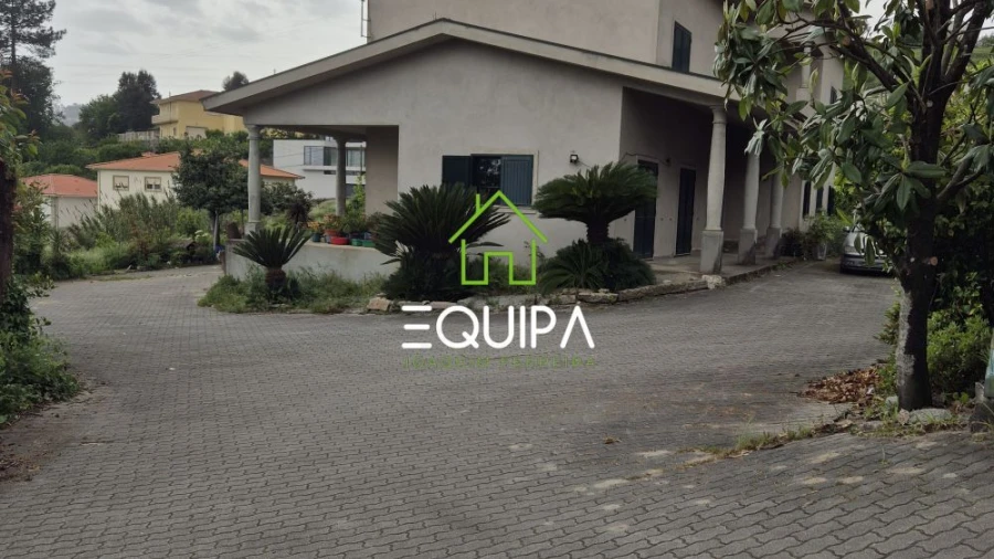 Moradia T3 para Venda em Torrados e Sousa