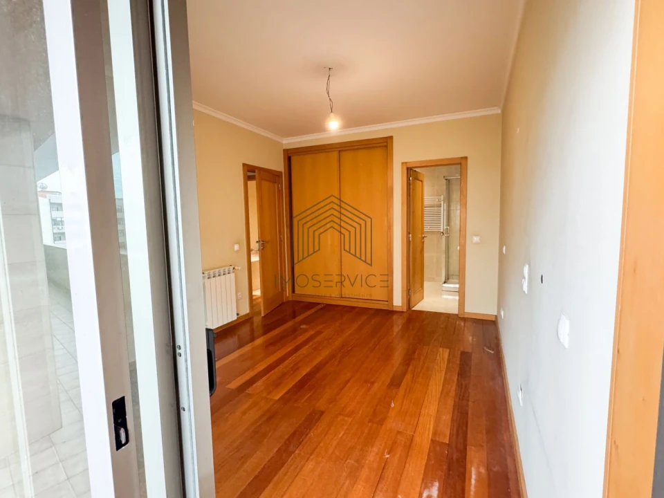 Apartamento T2 para Venda em Canidelo Foto 14