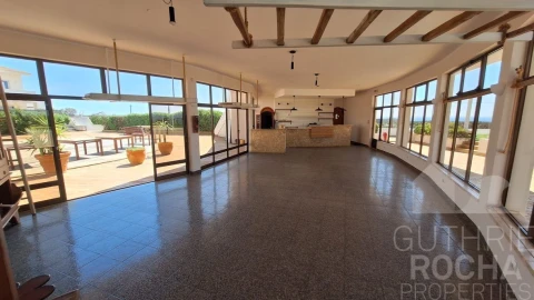 Loja para Venda em Vila de Sagres