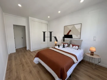 Apartamento T3 para Venda em Benfica