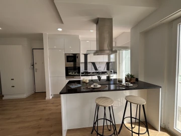 Apartamento T3 para Venda em Benfica