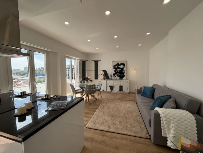 Apartamento T3 para Venda em Benfica Foto 3