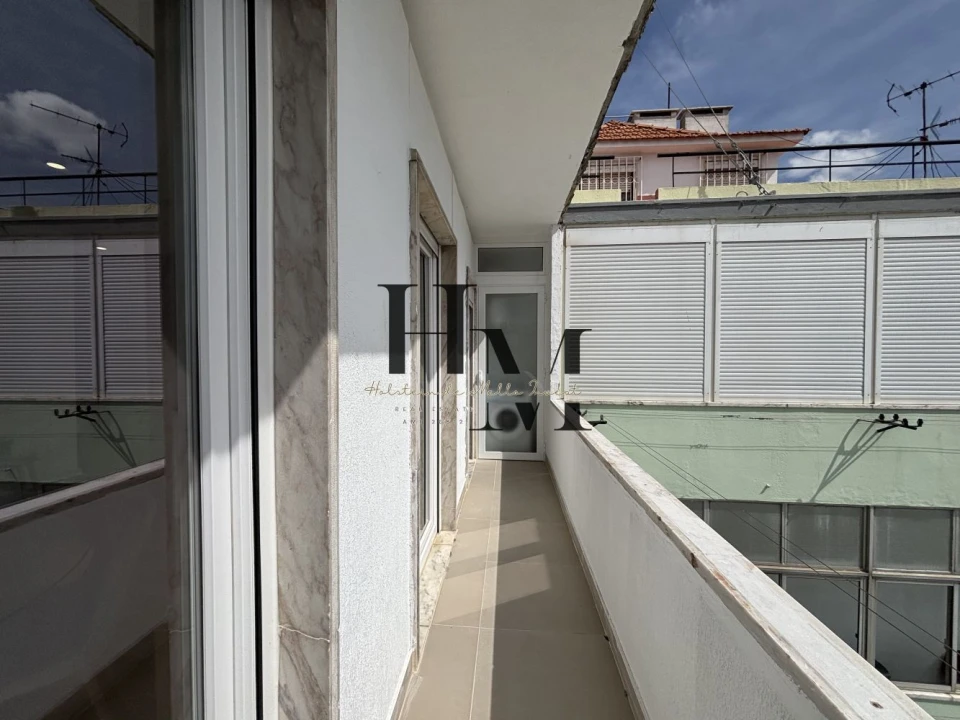 Apartamento T3 para Venda em Benfica Foto 20