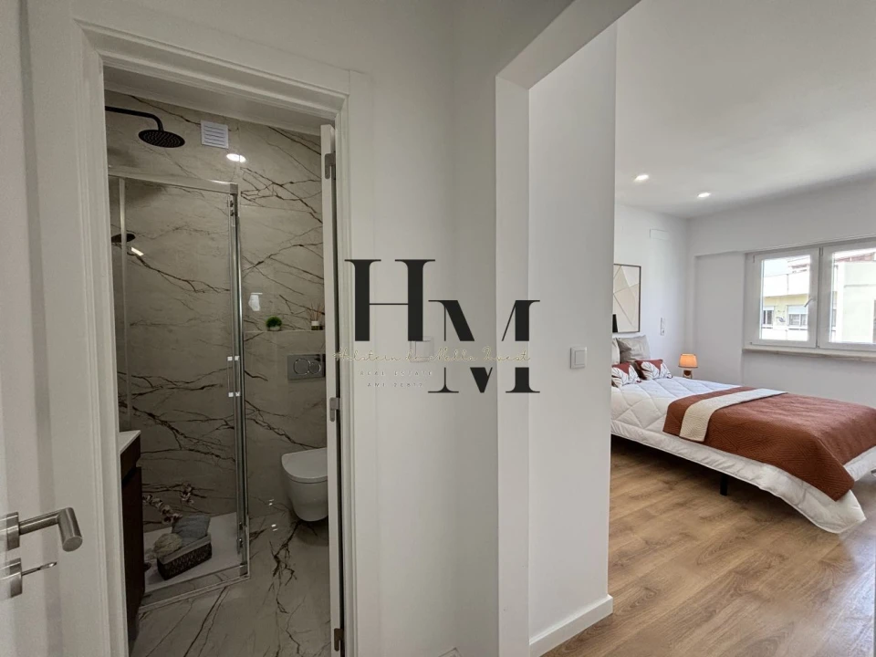 Apartamento T3 para Venda em Benfica Foto 12