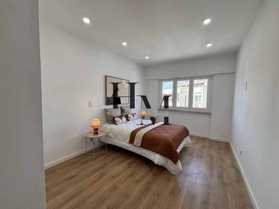 Apartamento T3 para Venda em Benfica Foto 14