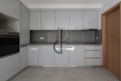 Apartamento T2 para Venda em Pedroso e Seixezelo