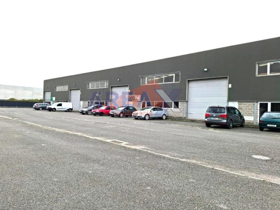 Armazém para Venda em Ovar, São João, Arada e São Vicente de Pereira Jusã Foto 4