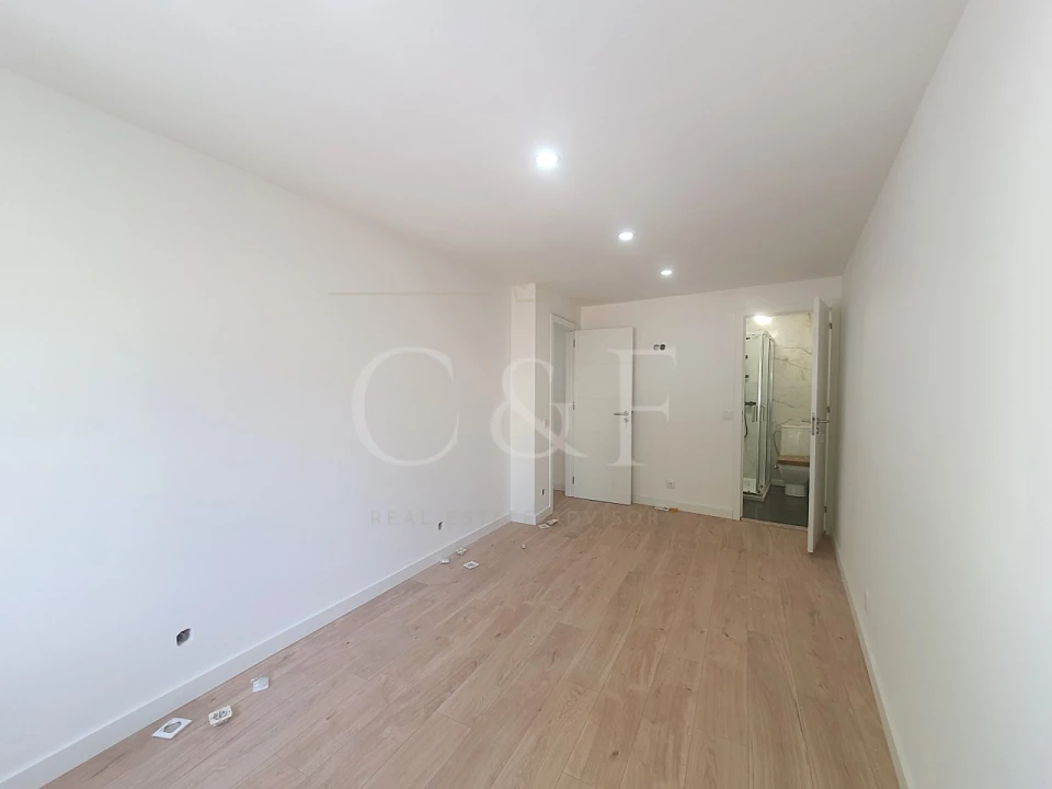 Apartamento T3 para Venda em Alverca do Ribatejo e Sobralinho Foto 7