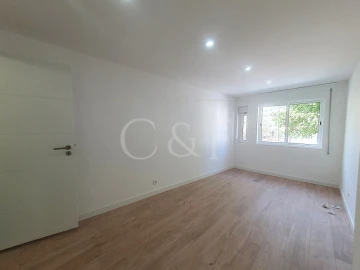 Apartamento T3 para Venda em Alverca do Ribatejo e Sobralinho