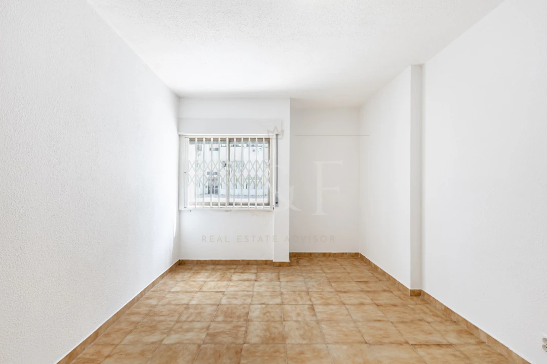 Apartamento T3 para Venda em Costa da Caparica Foto 14