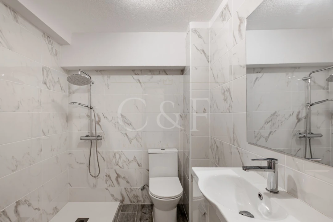 Apartamento T3 para Venda em Costa da Caparica Foto 31