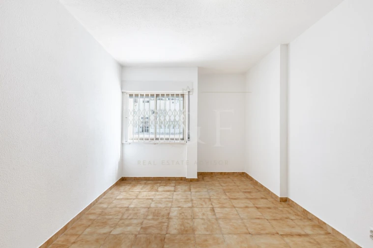 Apartamento T3 para Venda em Costa da Caparica Foto 14