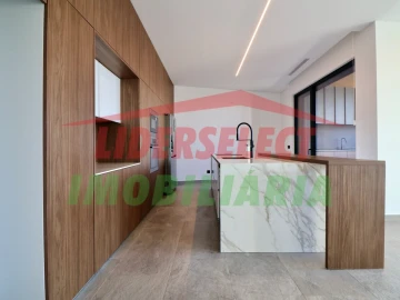 Apartamento T3 para Venda em Lourinhã e Atalaia