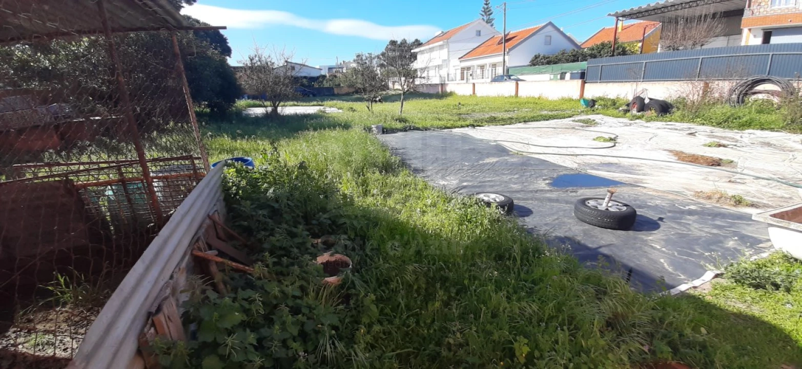 Terreno para Venda em Quinta do Conde Foto 3