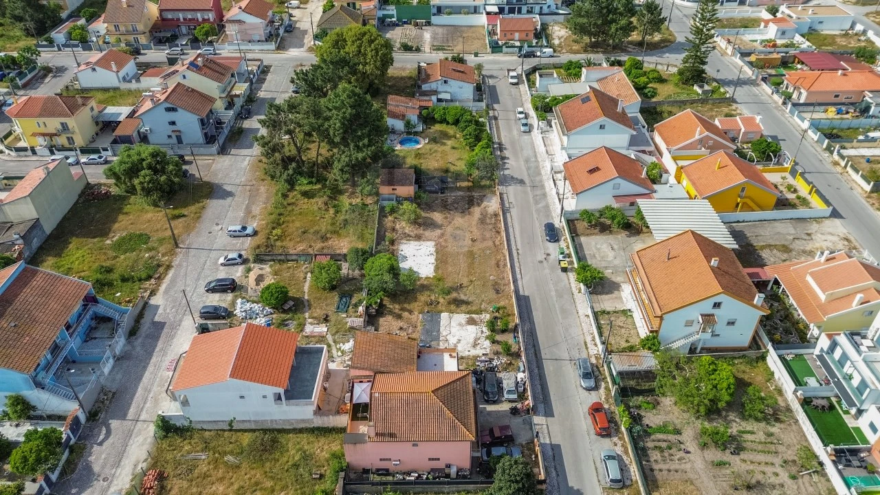Terreno para Venda em Quinta do Conde Foto 30