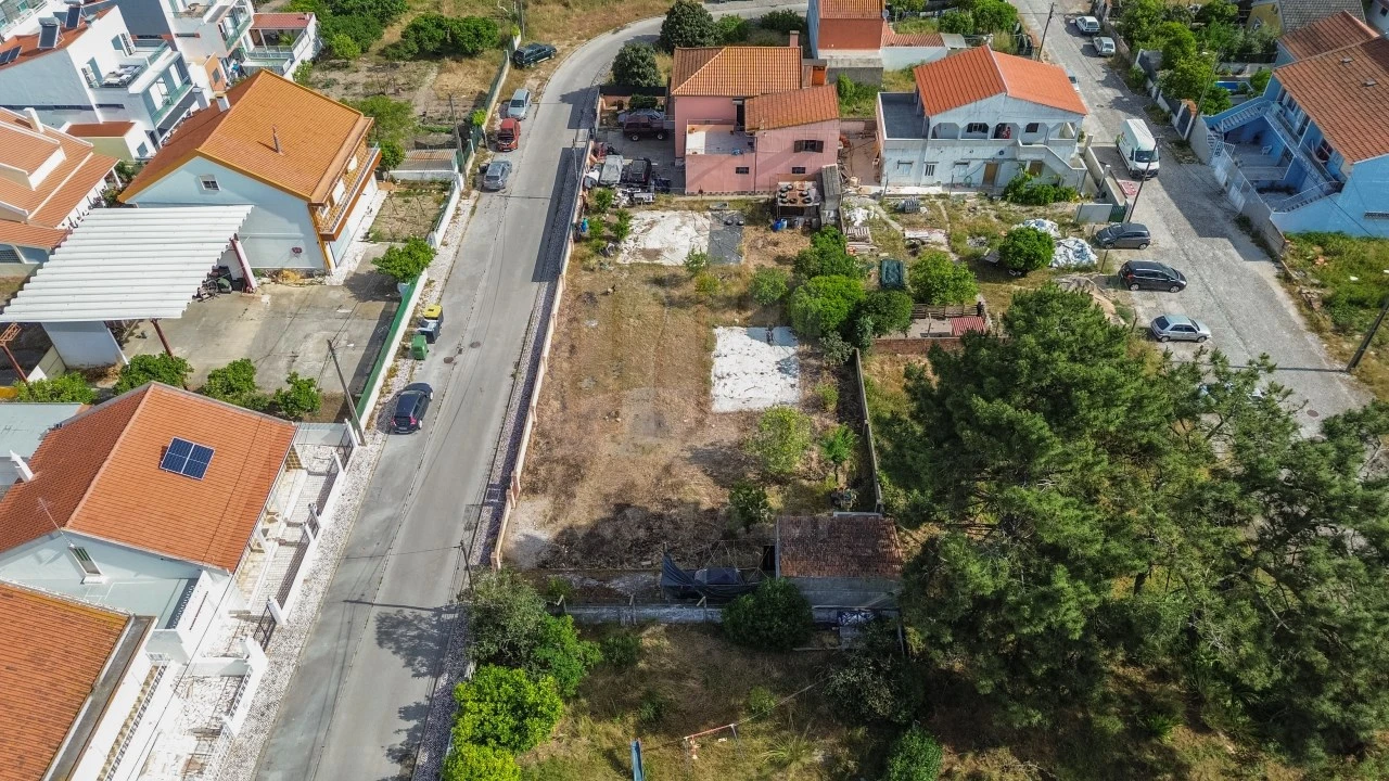 Terreno para Venda em Quinta do Conde Foto 11