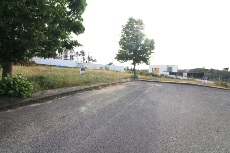 Terreno para Venda em Leiria, Pousos, Barreira e Cortes Foto 2
